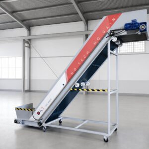 Cinta transportadora de subida de retal fabricada por SALA Industrial Service